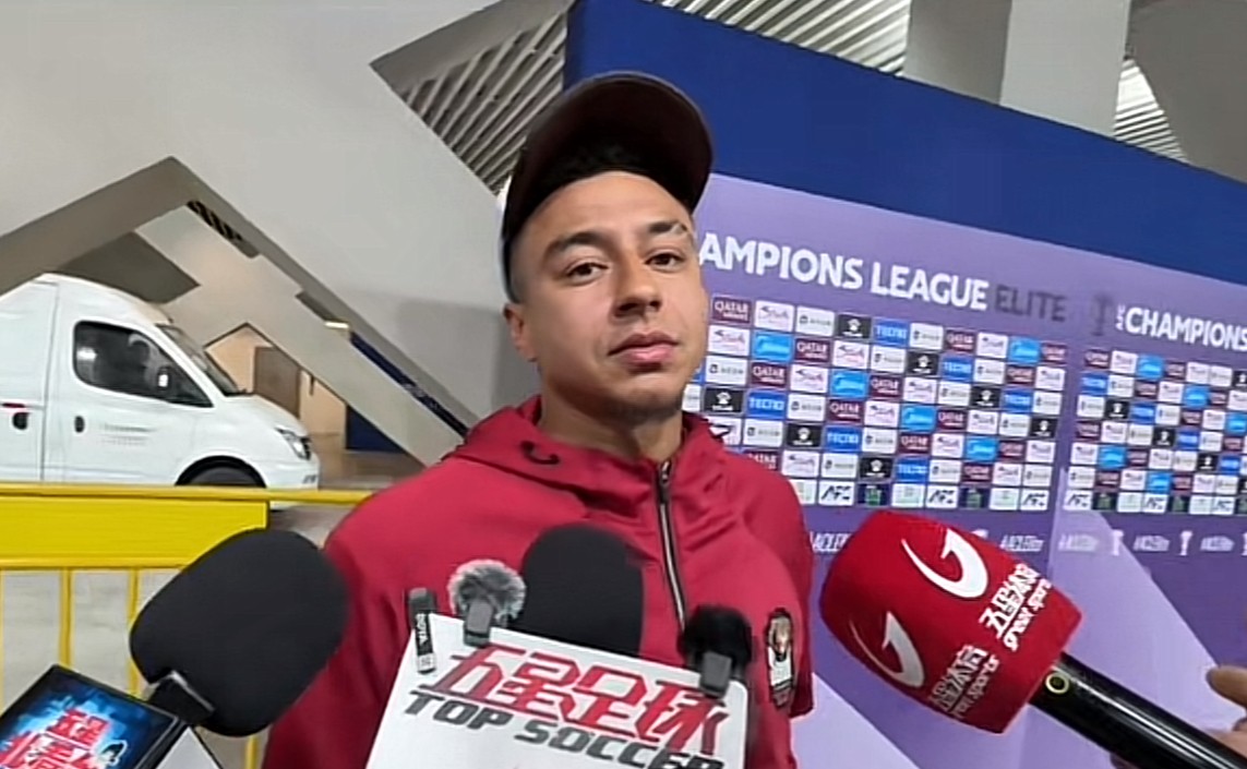 亚洲踢球, 球感觉不错